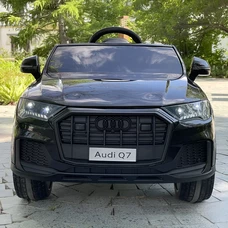 Детский электромобиль M 5796EBLR-2 черный Audi с кожаным сиденьем фото 14