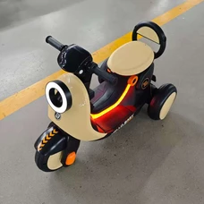 Детский мотоцикл M 6298BR-13 бежевый скутер с пультом управления фото 14