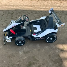 Детский электрокарт M 6322EBLR-1 белый с двумя моторами по 150W фото 71