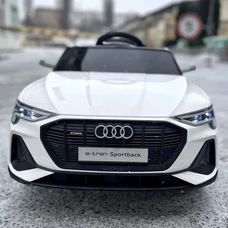 Детский электромобиль Audi M 4806EBLR-1 белый с EVA колесами фото 14
