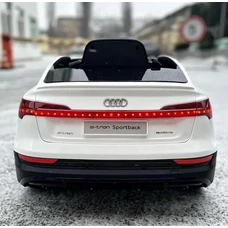 Детский электромобиль Audi M 4806EBLR-1 белый с EVA колесами фото 86