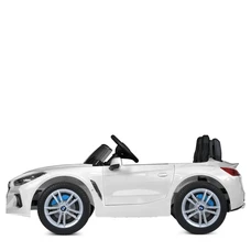 Двухместный детский электромобиль M 5742EBLR-1 белый BMW с четырьмя моторами фото 54