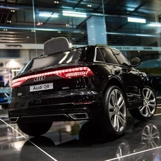 Детский электромобиль JJ2066EBLR-2 черный Audi с мягким сиденьем фото 86