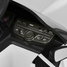 Детская электромобиль M 6292EBLR-1 белый Mercedes с четырьмя моторами фото 92